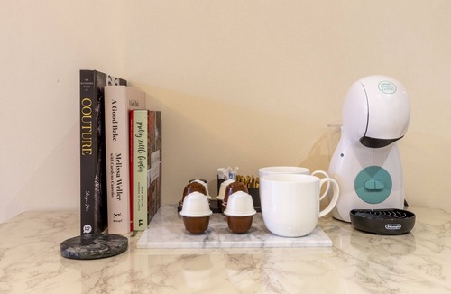 St. Ann's Apartment | Luxurious 1 bedroom flatn