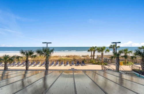 Myrtle Beach Condo | Luxurious 1BR Retreat at Landmark Resort!