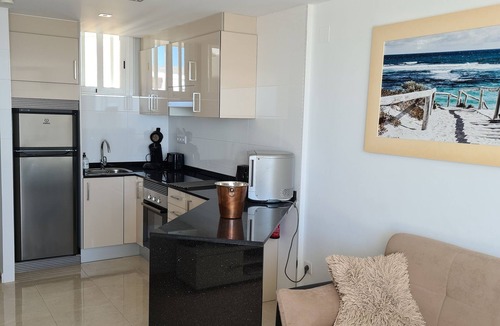 Coveta Fuma Apartment | Luxurious 1st Line Top-floor Apartment With Direct Sea Access