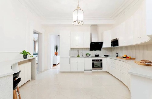 Chaussee-d'Antin Apartment | Luxurious 250m² 7BR at Galeries Lafayette - Rare