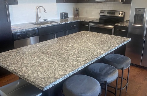 Creve Coeur Apartment | Luxurious 2bed 2bath Apartment Home