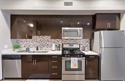 Westpark Apartment | Luxurious 2Bed 2Bath Retreat in Prestigious Irvine