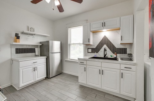 North Hyde Park Apartment | Luxurious 2BR Kansas City Condo Near Downtown
