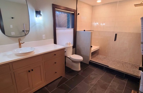 French River House | Luxurious 3 bedroom 3 bathroom new construction house on the Beautiful north shore of Lake Superior