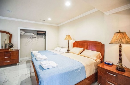 Fairland House | Luxurious 3BR Home!