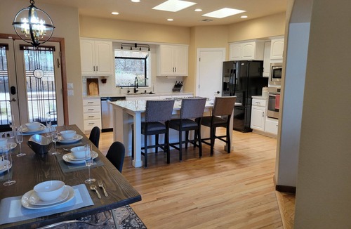 Mesilla Other | Luxurious 4-bedroom farmhouse with pool and upscale amenities located in Mesilla