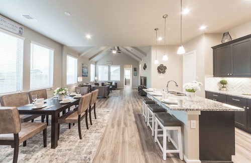 Sienna Plantation House | Luxurious 4BR Retreat｜Lush Backyard｜Family-Friendly｜ Community Pool #41016