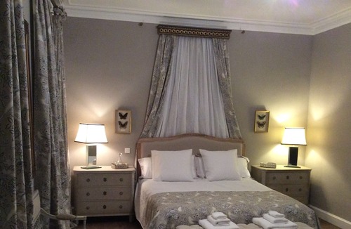 Revel Other | Luxurious 5 bedroom chateau