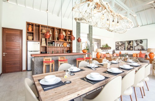 Berawa Villa | Luxurious 5BR Dream Villa, 200m to Berawa Beach