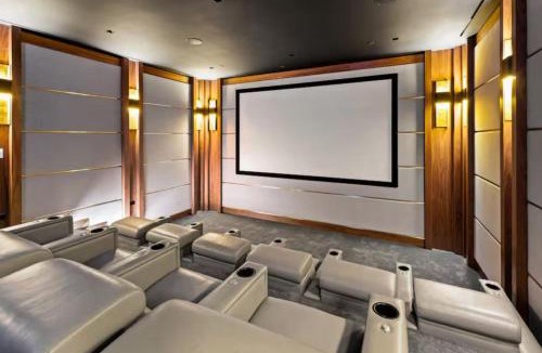 Beverly Glen House | Luxurious 5BR Villa in BH with Pool, Theater, and Views