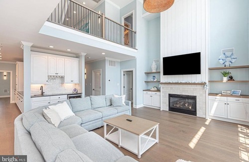 Heron Harbour Isle House | Luxurious 6 Bedroom Home in OCMD by Seaside Vacations & Sales