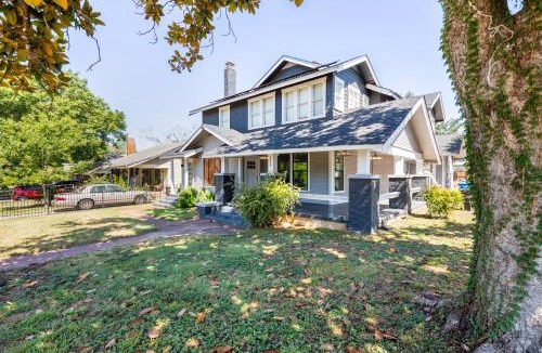 Highland Park Villa | Luxurious 6 bedroom villa near downtown