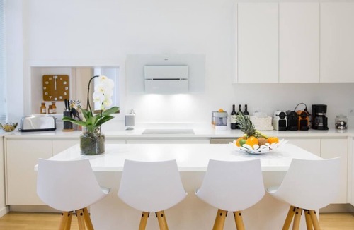 Wazemmes Apartment | Luxurious air-conditioned 250 M2 Bourgeois apartment