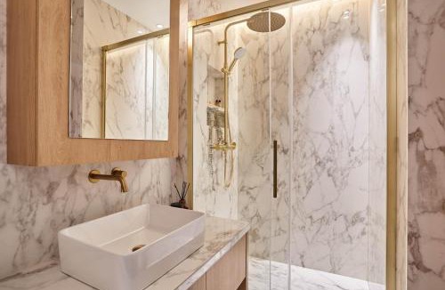 Ternes Apartment | Luxurious airconditioned apartment Arc de Triomphe