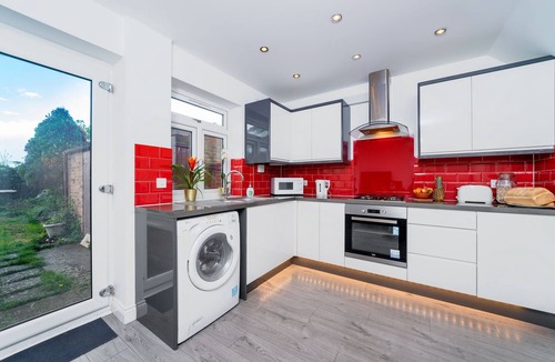 Whittington House | Luxurious and Modern