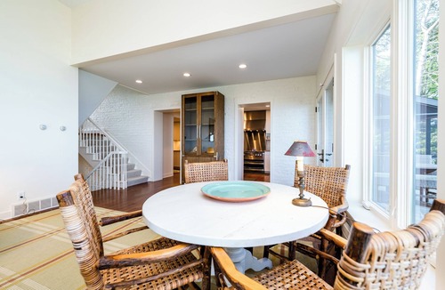 Stevensville House | Luxurious and Private Lakefront Estate!