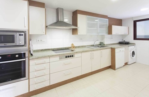 Playa de Gandia Apartment | Luxurious Apartment 50 m from beach, wonderful views, pool, wifi,air conditioned
