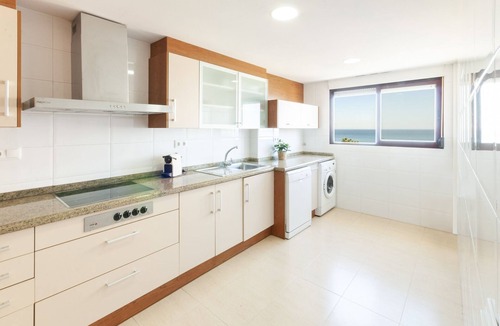 Playa de Gandia Apartment | Luxurious Apartment 50 m from beach, wonderful views, pool, wifi,air conditioned