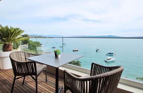 Selce Other | Luxurious apartment with private pool and sea view in Crikvenica