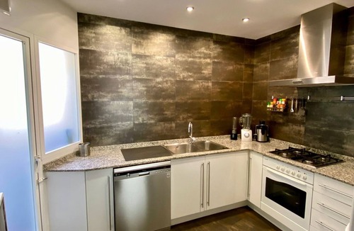 La Seu Apartment | Luxurious apartment in downtown area