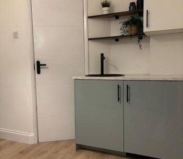 Luton Apartment | Luxurious Apartment - Luton Airport