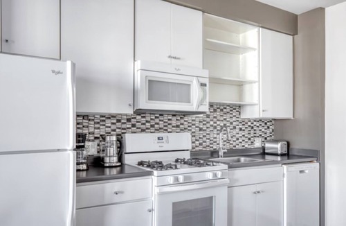 Assembly Square Apartment | Luxurious apartment AVA Somerville