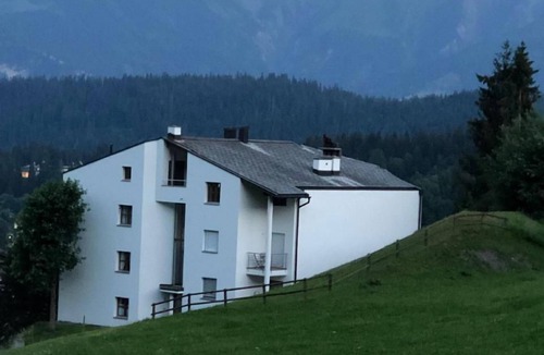 Flims Apartment | Luxurious apartment with access to ski slope