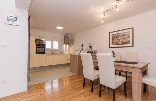 Island Dugi Otok Apartment | Luxurious apartment with sea view* 3 bedrooms Optional rental car (SUV)