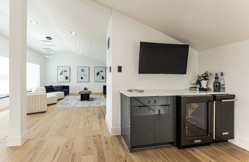 Westlake Highlands House | Luxurious Austin Hideaway! 4,400-Sq-Ft Estate