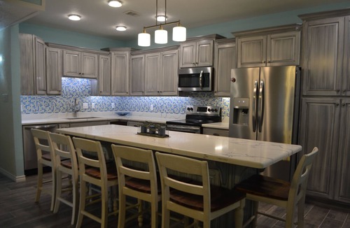 South Padre Island Condo | Luxurious Beach Side Family Retreat - 2 bd - 2 bathnSTR License 2024-0020