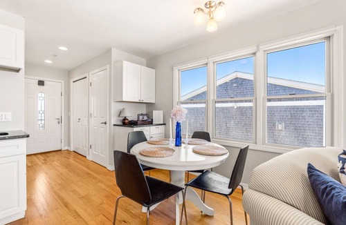 North Truro Condo | Luxurious Beachfront 2 bedroom condo