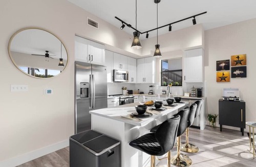 West Palm Beach Apartment | Luxurious Brand-New 2 Bedroom