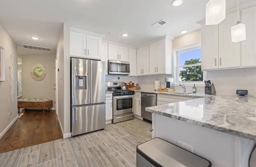 Oak Square House | Luxurious Brighton Retreat