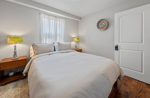 Oak Square House | Luxurious Brighton Retreat