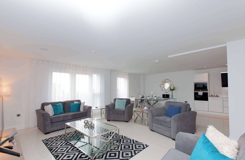 West End Apartment | Luxurious Central Edinburgh Apartment - Sleeps 6