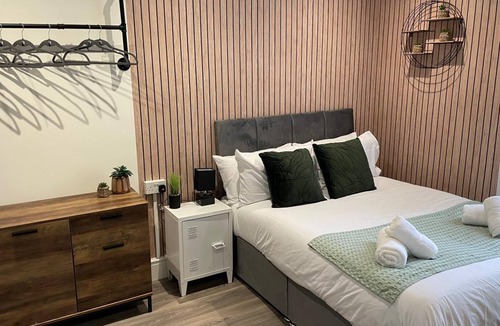 Salford Apartment | Luxurious Centrally Located Studio in Manchester