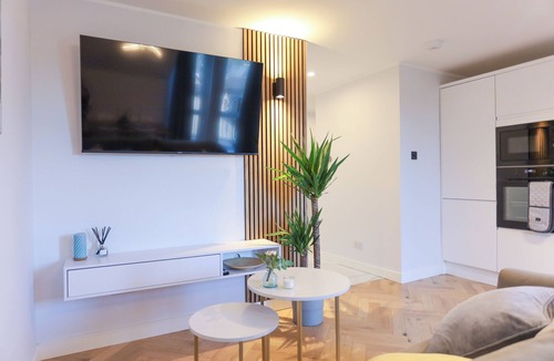 Perth Apartment | Luxurious City Centre Apartment