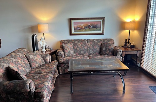 Mont-Tremblant Village Condo | Luxurious comfortable Lakeview Cap Tremblant Smart Home Condo with A/C