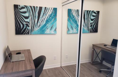 Mount Pleasant Apartment | Luxurious Condo Apartment 2BRs-1BAs-1Office with free parking