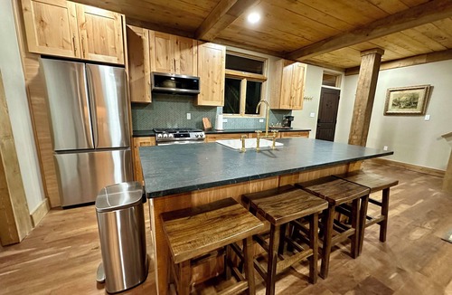 Angel Fire Condo | Luxurious Condo - New Construction in Angel Fire