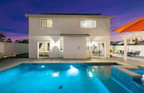 Coachella House | Luxurious desert home w/pool & jacuzzi!