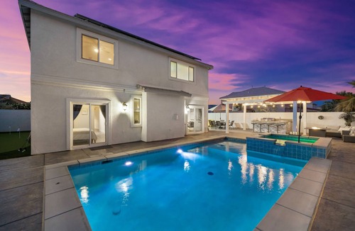 Coachella House | Luxurious desert home w/pool & jacuzzi!