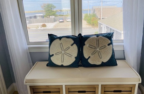 North Truro House | LUXURIOUS DIRECT OCEANFRONT,PRIVATE BEACH,SUNSET VIEWS,AC,2BR w/LOFT,KAYAK