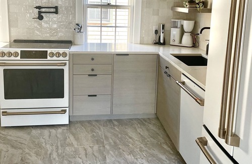 Brant Point Condo | Luxurious Downtown ACK condo within steps to it all!