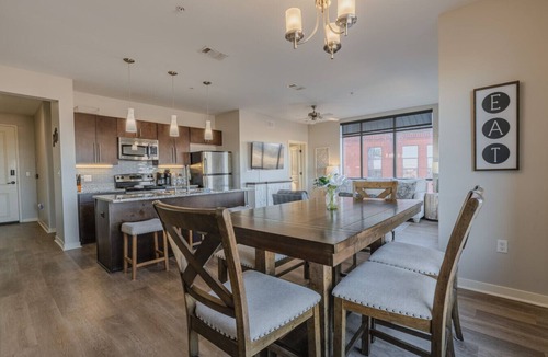 Rolling Mill Hill Condo | Luxurious Downtown Corner 2bd2bth-City/River-#320