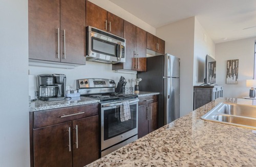 Rolling Mill Hill Condo | Luxurious Downtown Corner 2 bd 2bth-#220