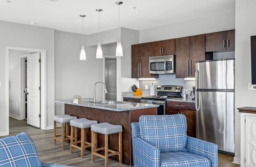Rolling Mill Hill Condo | Luxurious Downtown High floor Corner-2bd2bth-#520