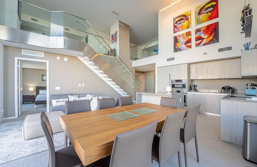 Hollywood South Central Beach Condo | Luxurious Duplex Condo with Beach Service