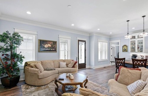 Milton House | Luxurious Eastern Shore Getaway