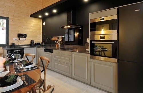 Voinemont Cottage | Luxurious Eco-friendly Retreat—Spa, Designer Decor, Near Nancy